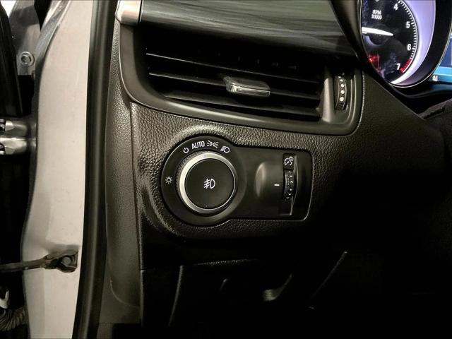 2020 Buick Envision FWD Essence
