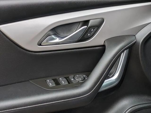 2025 Chevrolet Blazer AWD 2LT