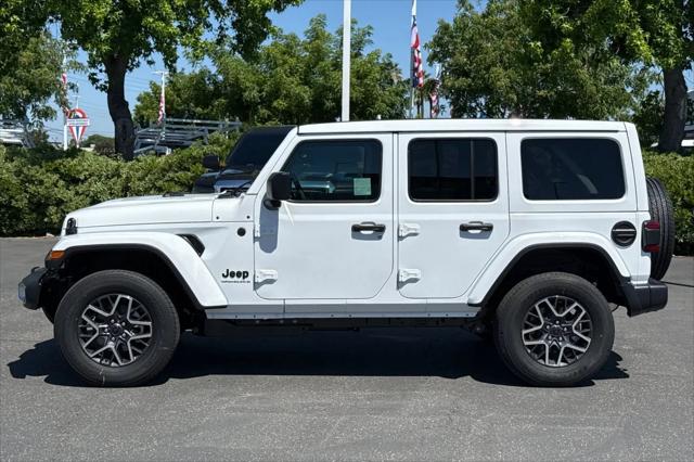 2026 Jeep Wrangler 4-Door Sahara 4x4