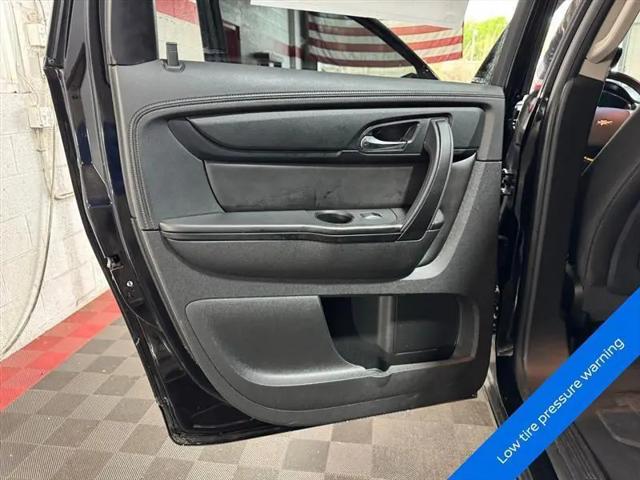 2017 Chevrolet Traverse 1LT