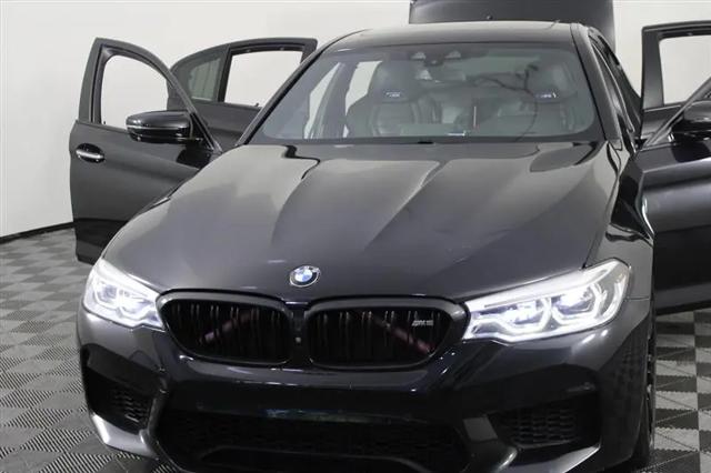 2018 BMW M5 Standard