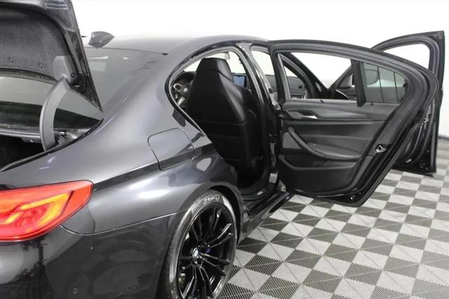 2018 BMW M5 Standard