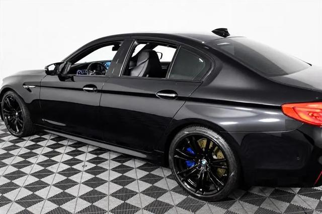 2018 BMW M5 Standard