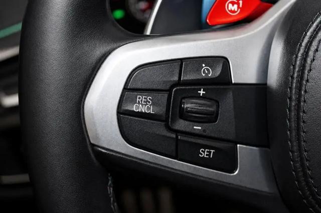 2018 BMW M5 Standard