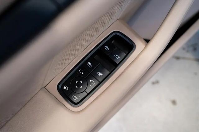 2024 Porsche Taycan Taycan