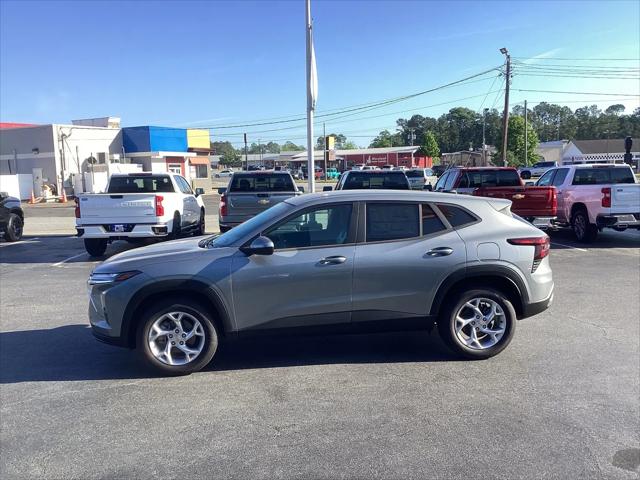 2026 Chevrolet Trax FWD LS