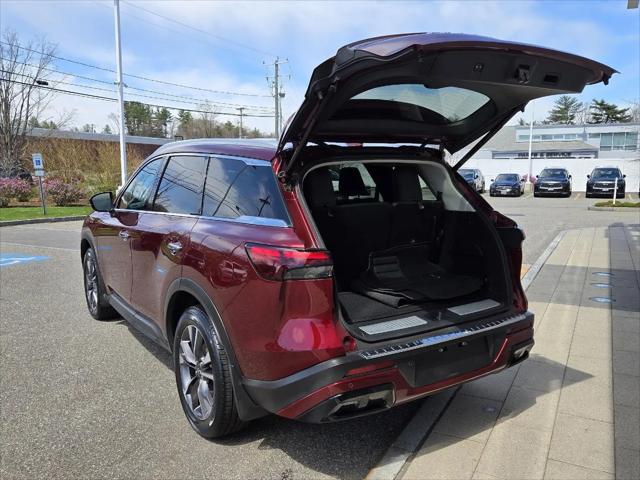 2023 INFINITI QX60 LUXE AWD