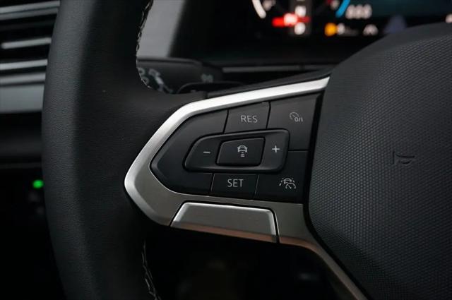 2026 Volkswagen Atlas Cross Sport SE with Technology