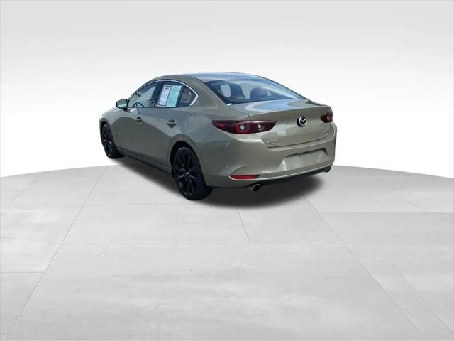 2024 Mazda Mazda3 2.5 Carbon Turbo