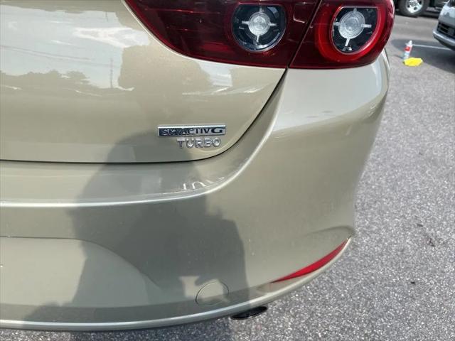 2024 Mazda Mazda3 2.5 Carbon Turbo