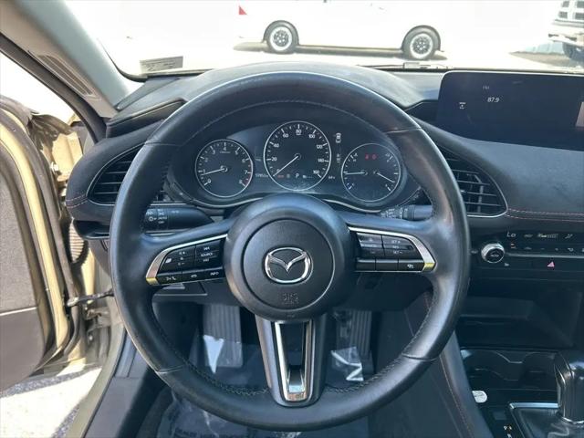 2024 Mazda Mazda3 2.5 Carbon Turbo