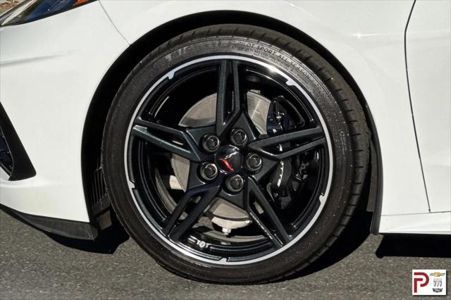 2025 Chevrolet Stingray 1LT RWD