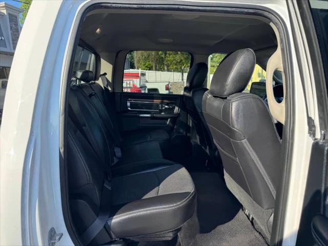 2017 Ram 1500 Laramie Crew Cab 4x4 5'7" Box