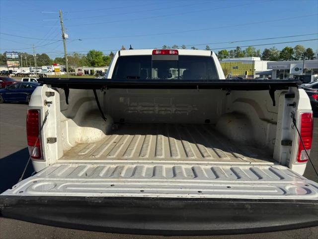 2017 Ram 1500 Laramie Crew Cab 4x4 5'7" Box
