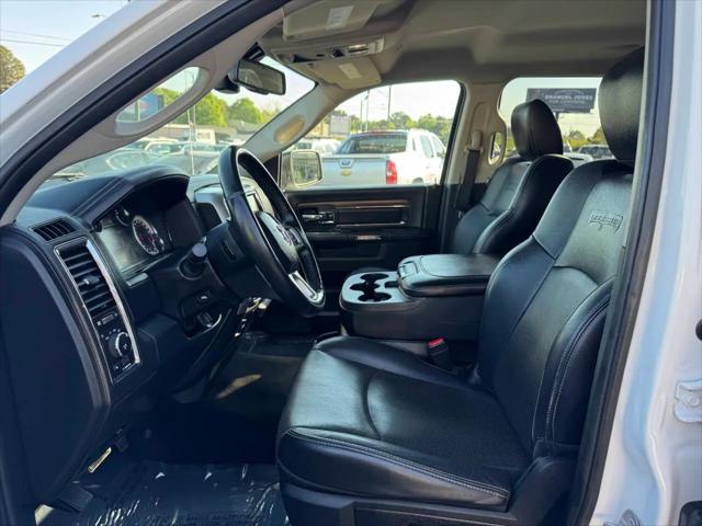 2017 Ram 1500 Laramie Crew Cab 4x4 5'7" Box