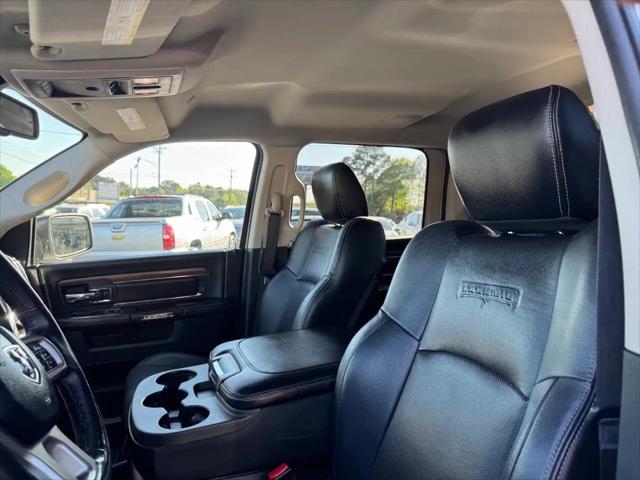 2017 Ram 1500 Laramie Crew Cab 4x4 5'7" Box