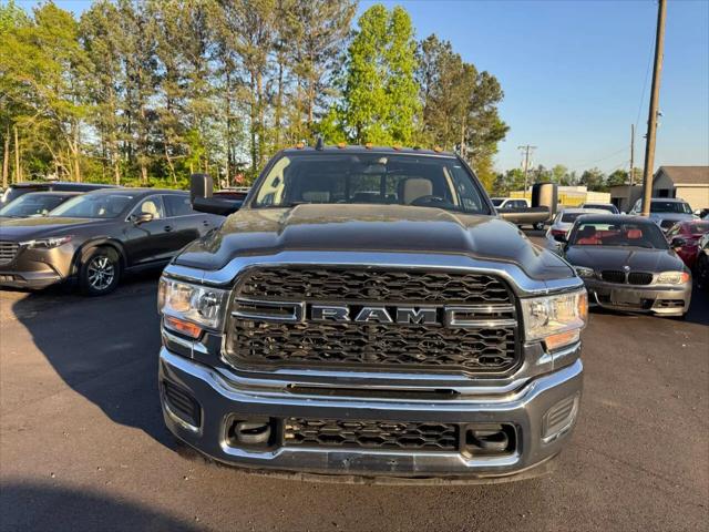 2019 Ram 3500 Tradesman Crew Cab 4x4 8' Box