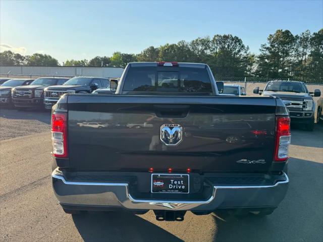 2019 Ram 3500 Tradesman Crew Cab 4x4 8' Box