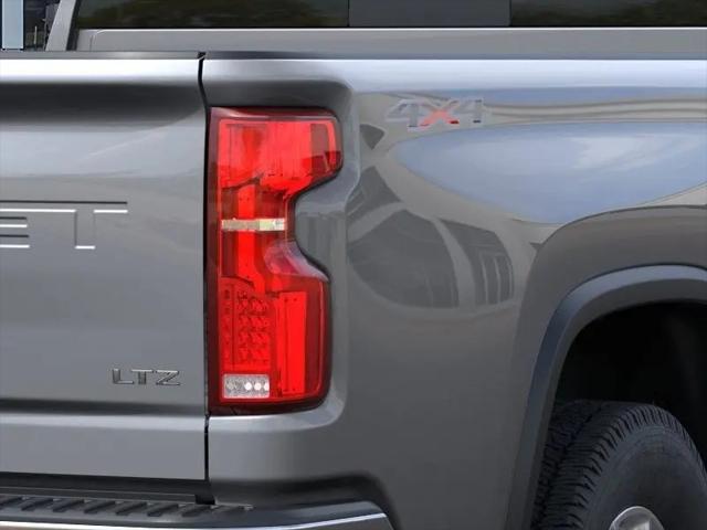 2026 Chevrolet Silverado 3500HD Crew Cab, Long Bed, LTZ Dual Rear Wheel, RWD