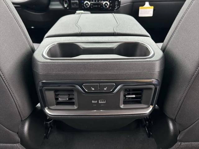 2026 GMC Sierra 1500 Crew Cab, Short Bed, SLT, 4WD