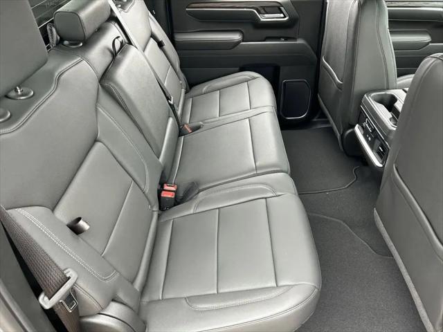 2026 GMC Sierra 1500 Crew Cab, Short Bed, SLT, 4WD