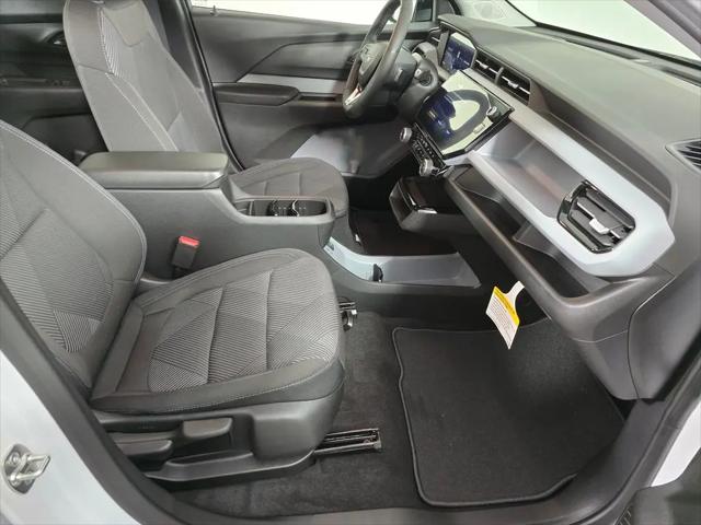 2027 Chevrolet Bolt LT FWD