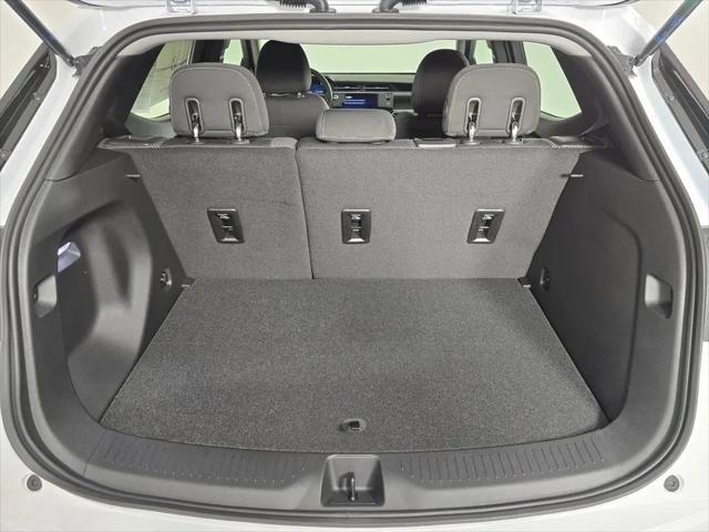 2027 Chevrolet Bolt LT FWD