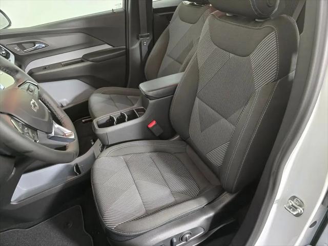 2027 Chevrolet Bolt LT FWD