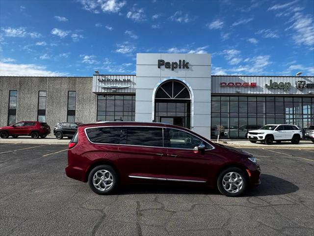 2021 Chrysler Pacifica Limited AWD for sale in Luverne, MN