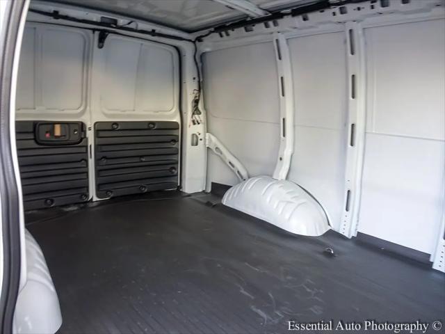 2026 Chevrolet Express Cargo Van 2500 Regular Wheelbase, WT, RWD
