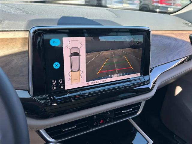 2026 Volkswagen Atlas SE with Technology