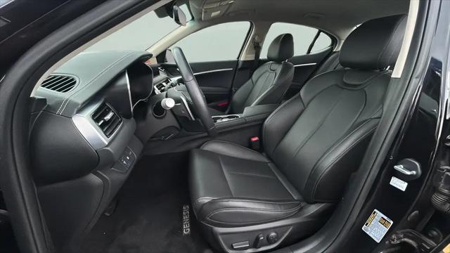 2025 Genesis G70 2.5T RWD