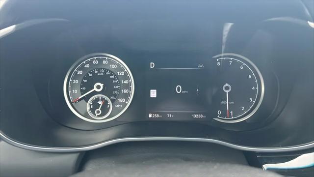 2025 Genesis G70 2.5T RWD