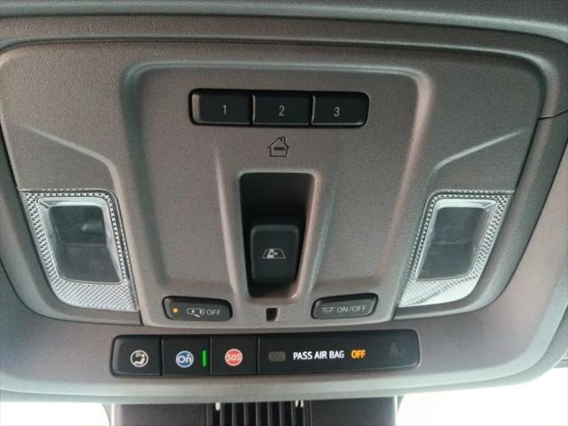 2022 Chevrolet Silverado 1500 4WD Crew Cab Short Bed RST