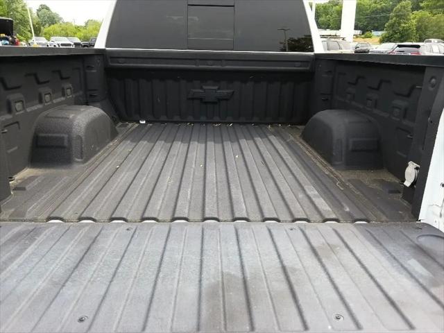 2022 Chevrolet Silverado 1500 4WD Crew Cab Short Bed RST