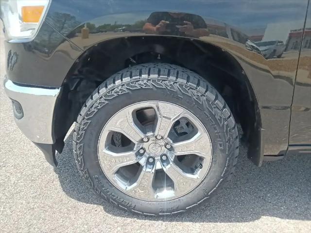 2021 Ram 1500 Big Horn Crew Cab 4x4 5'7" Box