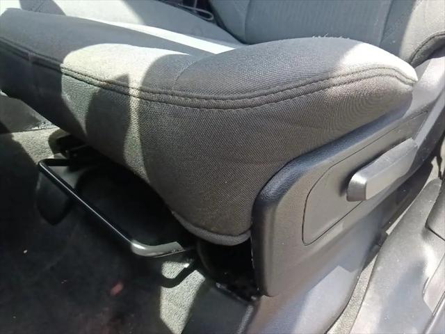 2021 Ram 1500 Big Horn Crew Cab 4x4 5'7" Box