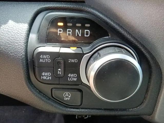 2021 Ram 1500 Big Horn Crew Cab 4x4 5'7" Box