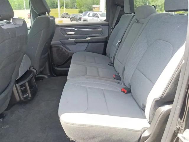 2021 Ram 1500 Big Horn Crew Cab 4x4 5'7" Box