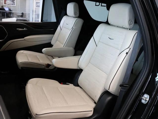 2024 Cadillac Escalade 4WD Sport