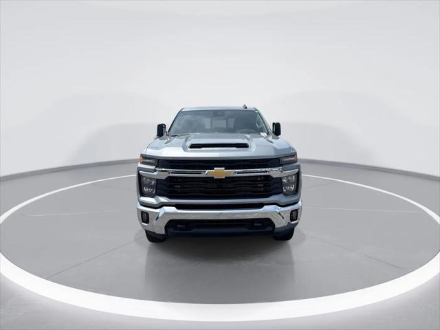 2026 Chevrolet Silverado 2500HD Crew Cab, Standard Bed, LT, 4WD