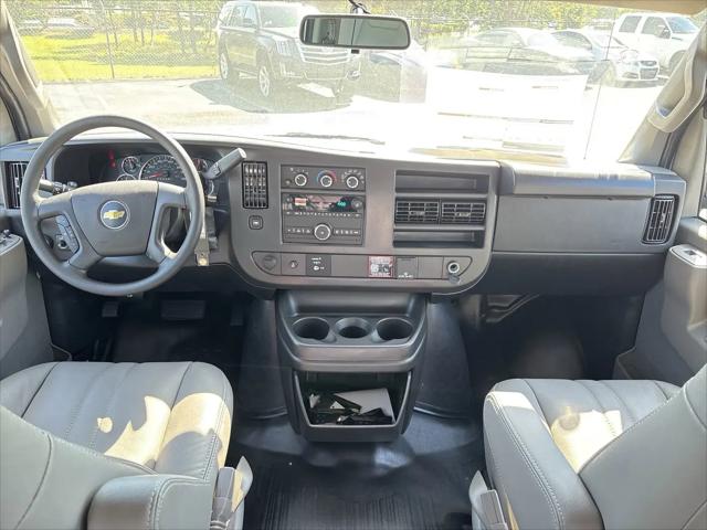 2026 Chevrolet Express Cargo Van 2500 Regular Wheelbase, WT, RWD