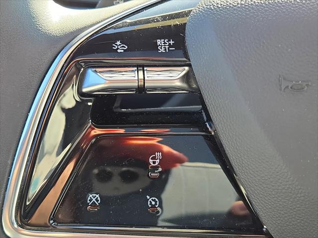 2024 Cadillac iQ Luxury w/1SC