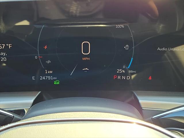 2024 Cadillac iQ Luxury w/1SC