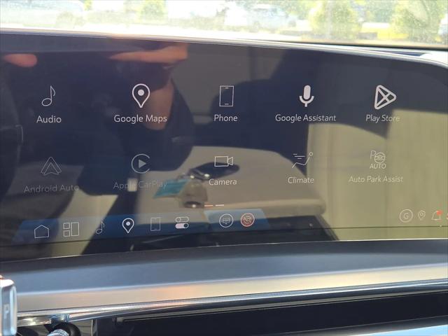 2024 Cadillac iQ Luxury w/1SC