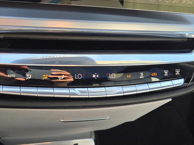 2024 Cadillac iQ Luxury w/1SC