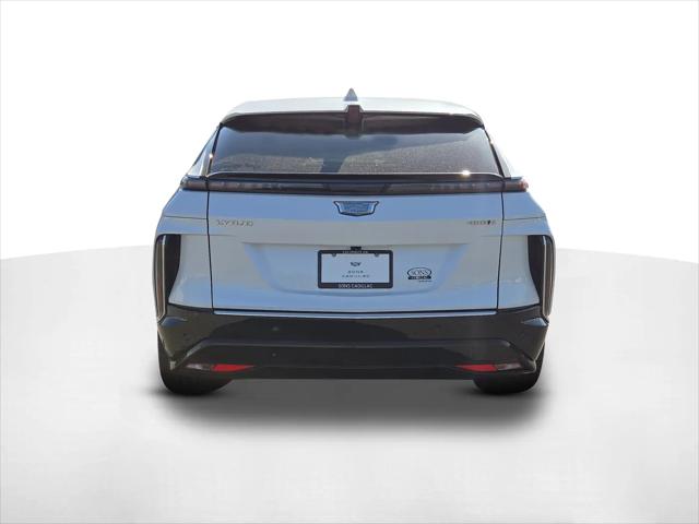 2024 Cadillac iQ Luxury w/1SC