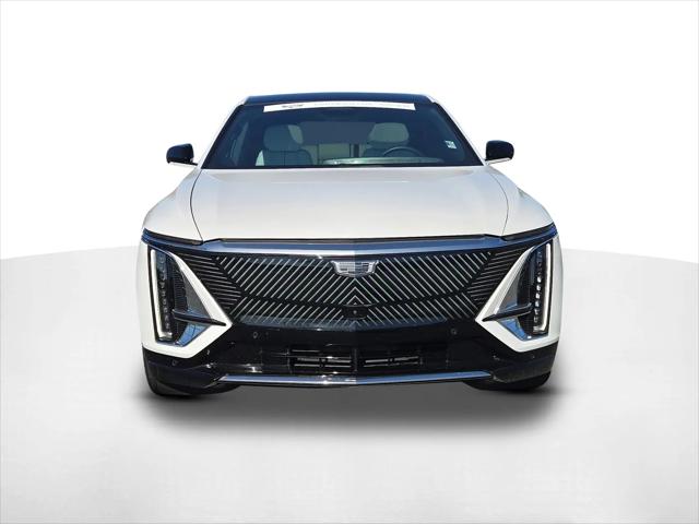 2024 Cadillac iQ Luxury w/1SC