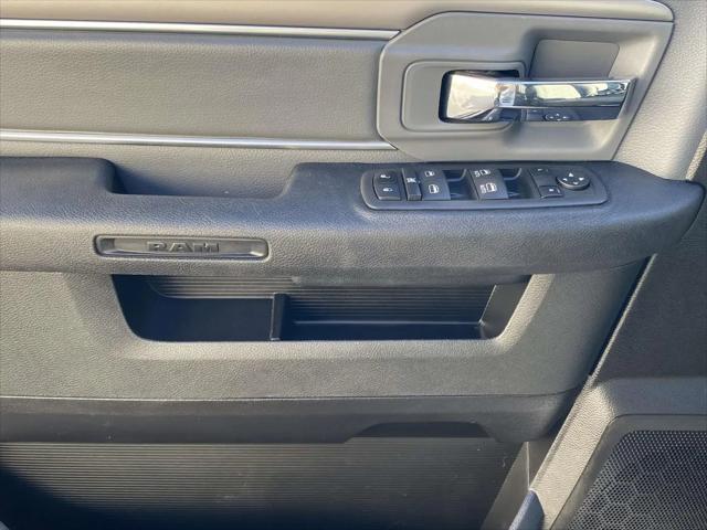 2024 Ram 1500 Classic SLT Quad Cab 4x2 6'4" Box