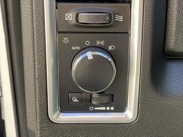 2024 Ram 1500 Classic SLT Quad Cab 4x2 6'4" Box